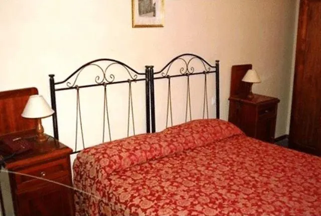 Hotel Alfa